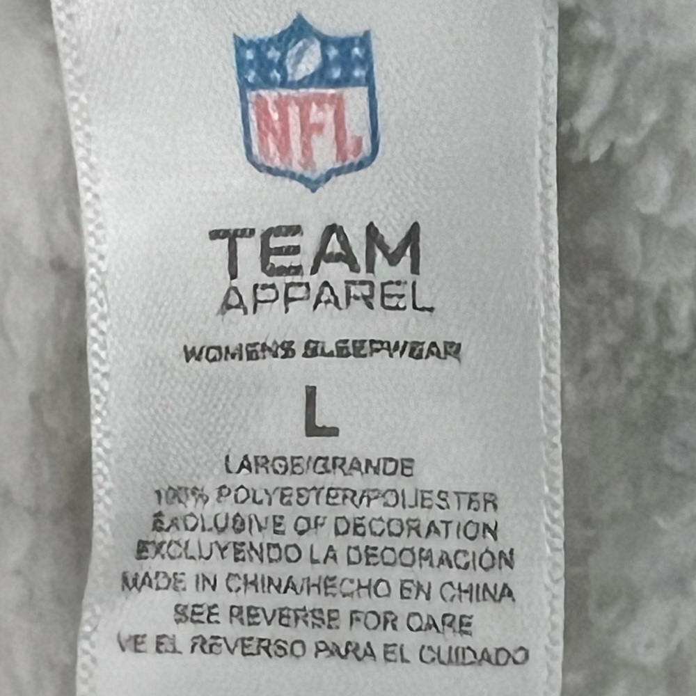 Las Vegas Raiders Women’s Teddy Cream Pull Over Kangaroo Pockets Hoodie Large - Picture 2 of 7